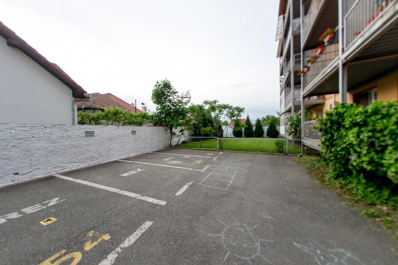 Terezianum Apartments, Free Parking Sibiu Exterior photo